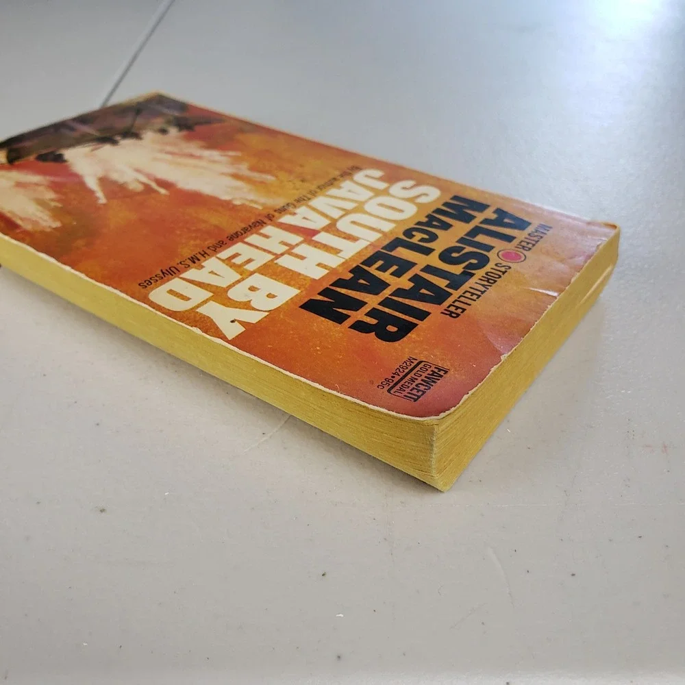 South By Java Head Alistair MacLean Vintage 1958 Fawcett Gold Medal Paperback